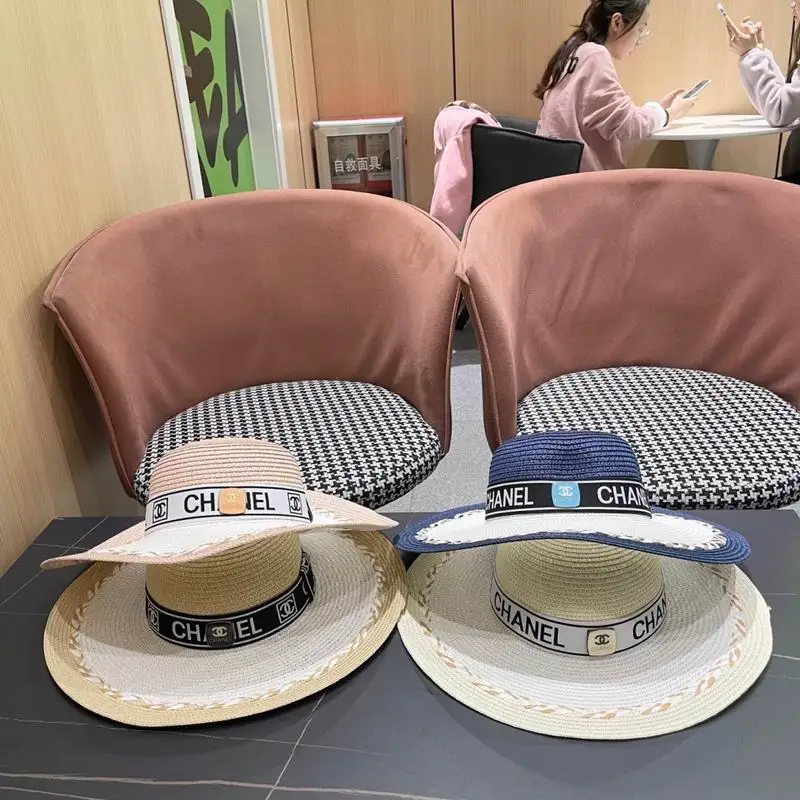 Chanel top hat 052901